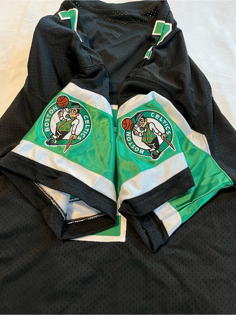 NBA SZ Large Boston Celtics Black Green White Mesh Jersey Short Sleeve NWT - Picture 11 of 14